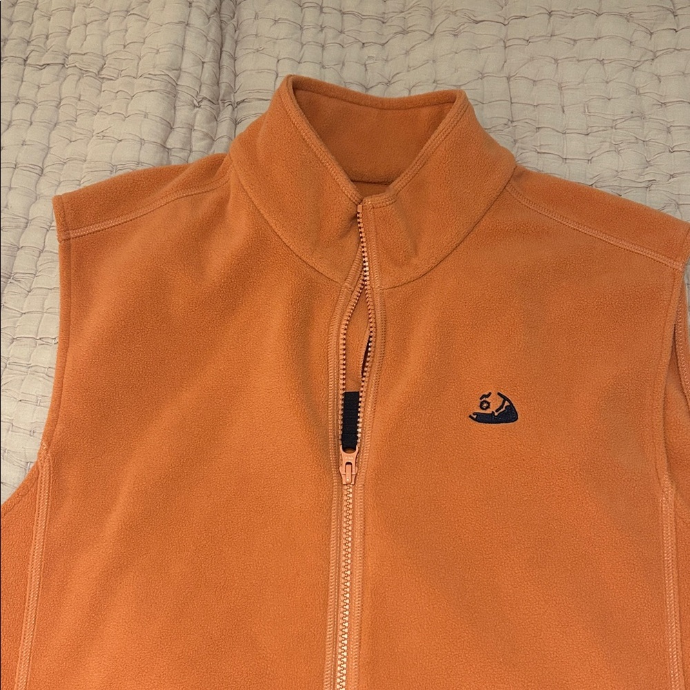 Nantucket reds fleece vest from Murray’s Toggery - Picture 2 of 5
